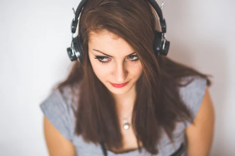 girl-791686_1280_large