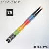 Baguettes de batterie VIKORY HEXADYN 7A sur fond gris