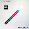 Baguettes de batterie VIKORY KUKULKAN 5A sur fond gris